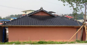   칼라 강판 지붕 시공 후