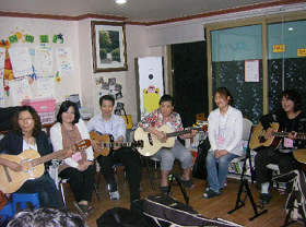 주민들의 재능나눔 악기연주