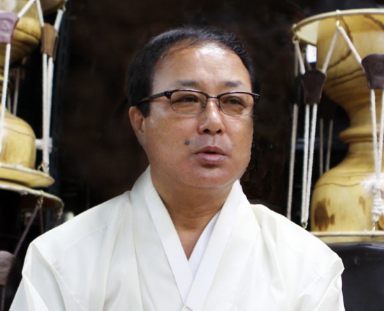 설장고 명인 이부산