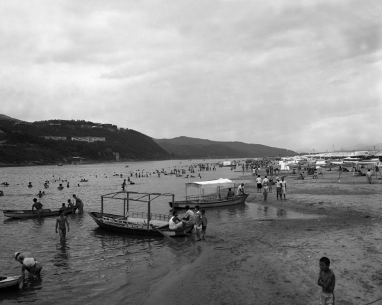 1964년 뉴스용으로 촬영된 당시 한강의 모습