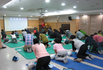지난 해 4월 실시했던 토요 심폐소생술 교육 