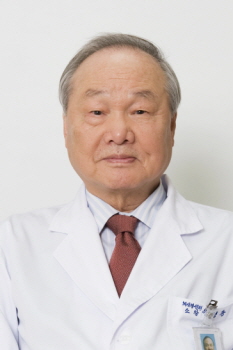 청심국제병원 뇌신경센터 이명종 소장