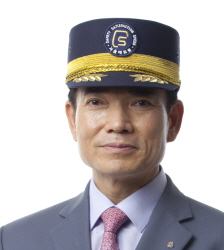  ‘2013 서울메트로 마이스터’로 선정된 문래역 신대식 부역장