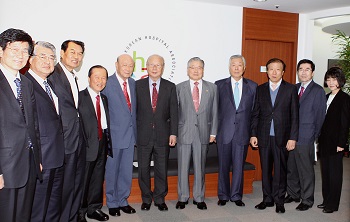 병협, 명예회장 및 IHF회장 지원특위 간담회 가졌다.