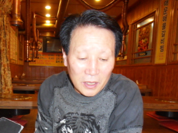 김용현 위원장은 정치인들의 공약 이행을 에둘러 촉구했다.