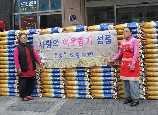 또순이네 박옥순 대표(왼쪽)와 여동생
