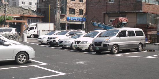 마포구 망원 부설주차장 야간개방 전경 사진