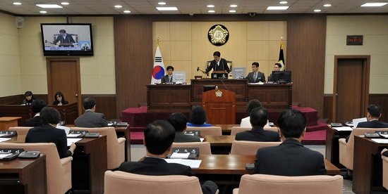 제187회 영등포구의회 임시회가 5일간 의사일정 마치고 28일 폐회했다. Ⓒ영등포구의회