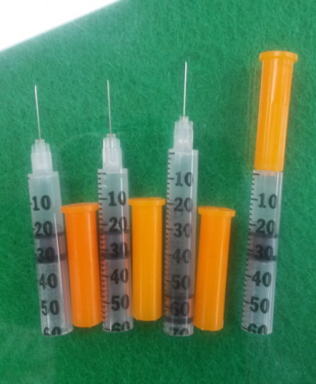 발기효능주사제가 충전된 실린지 &copy;서울시 