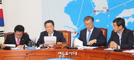 7일 국회에서 열린 주승용 의원(사진 왼쪽에서 두 번째)이 새정치민주연합 혁신위원회를 강하게 비판하고 있다. ⓒ영등포시대