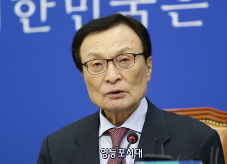 이해찬 대표가 30일 오후 당 대표 취임 후 11번째 기자 간담회를 열고 있다. Ⓒ영등포시대 