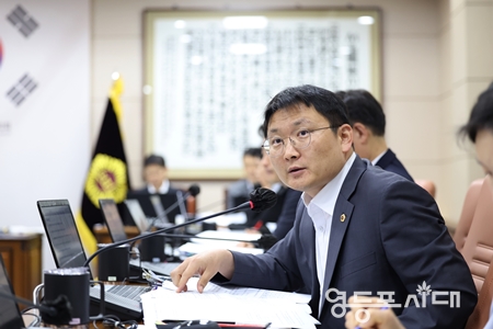 ▲▲‘서울특별시 옥외광고물 등의 관리와 옥외광고산업 진흥에 관한 조례 일부개정조례안’을 대표 발의한 허훈 시의원 