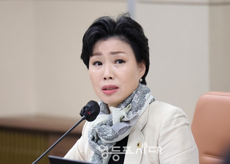 ▲ ‘부동산 등기 공신력 확보를 위한 제도 개선 촉구 건의안’을 대표 발의한 최재란 시의원 