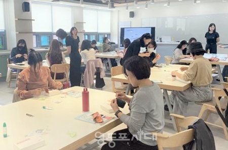▲▲지난해 하반기에 실시한 동국대학교 미래융합교육원과 진행한 평생학습 강의/이미지=영등포구 제공