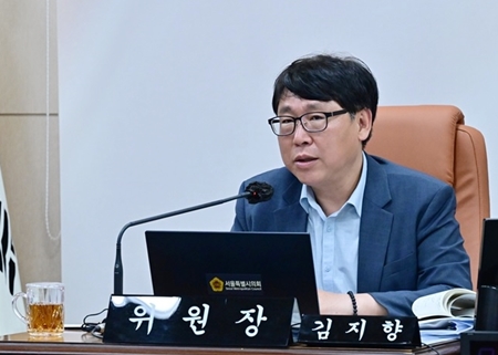 ▲어학, 자격증 응시료 연간 1인당 10만원 한도내 지원, 청년일자리, 청년 기본 조례 개정안 2건을 대표 발의한 김지향 시의원