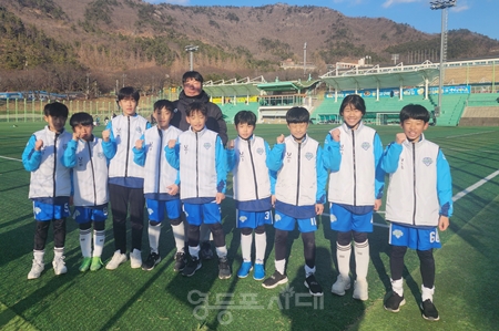 ▲영등포구 스포츠클럽 축구 전문선수반이 전라남도 해남 일원에서 올해 주말 축구 리그를 대비하는 단기 전지훈련을 진행했다./이미지=영등포구 스포츠클럽 제공 