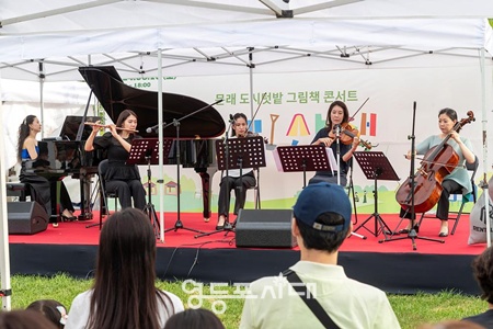 ▲지난해 공모에 선정된 ‘문래 도시텃밭 그림책 콘서트’. ⓒ영등포구 제공