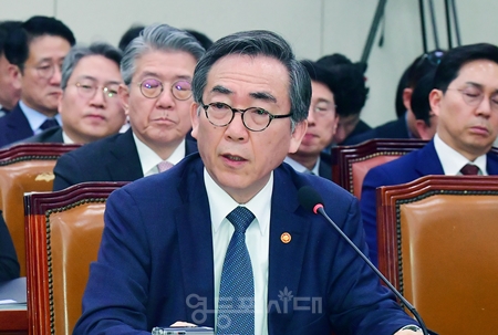 ▲3월 11일 오후 국회에서 열린 외통위 전체 회의에 출석한 조태열 외교부 장관이 발언을 하고 있다. Ⓒ영등포시대