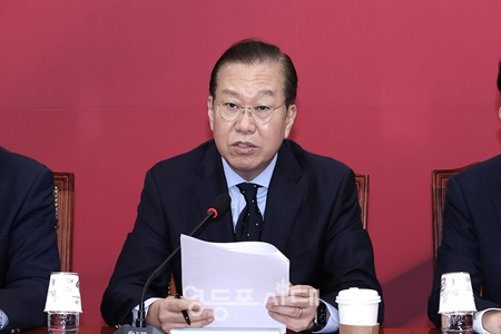 ▲권영세 국민의힘 비상대책위원장이 21일 서울 여의도 국회에서 열린 비상대책위원회의에서 발언하고 있다. ©영등포시대