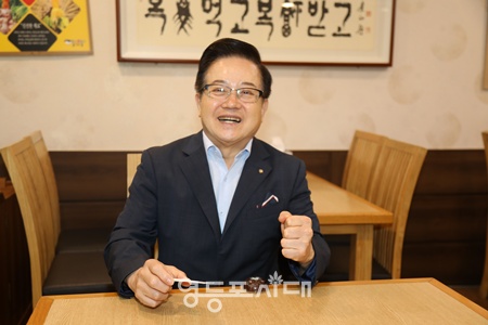 ▲강성욱 영등포구 주민자치대표자 연합회 수석부회장 / 당산1동 주민자치위원장. ©영등포시대