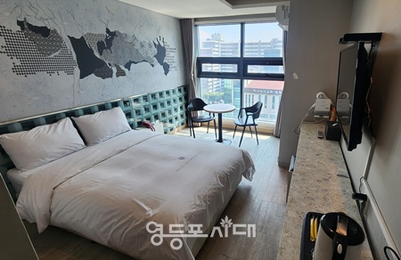 ▲영등포구가 운영하는 어르신 안전숙소(호텔브릿지 객실) 내부. ⓒ영등포구 제공