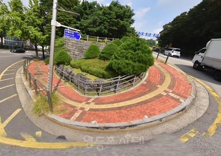 ▲서울 중구 소월로 3길 해당 위험 구간  ⓒ(좌)네이버 로드뷰