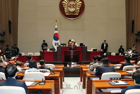 ▲송언석 원내대표가 2월 23일 국회에서 열린 의원총회에서 발언하고 있다.ⓒ영등포시대