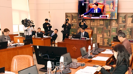 ▲국회 문화체육관광위원회(김교홍 위원장)가 3월 27일 국회에서 전체 회의를 열고 있다.Ⓒ영등포시대