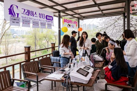 지난해 양평1동 벚꽃 축제 체험 행사(@영등포구)