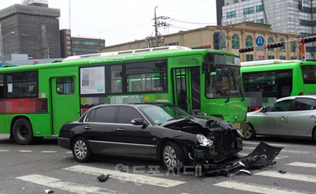 ▲양평동 사거리에서 발생한 교통사고/영등포시대 db